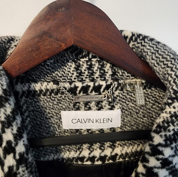 Calvin Klein Wool Blend Wrap Coat NWOT - Picture 3 of 4